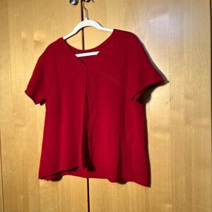 Red Short Sleeve V-Neck Cashmere Sweater